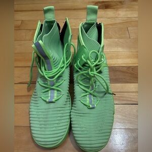 Men's Athletic High-Top Sneakers in Neon Green